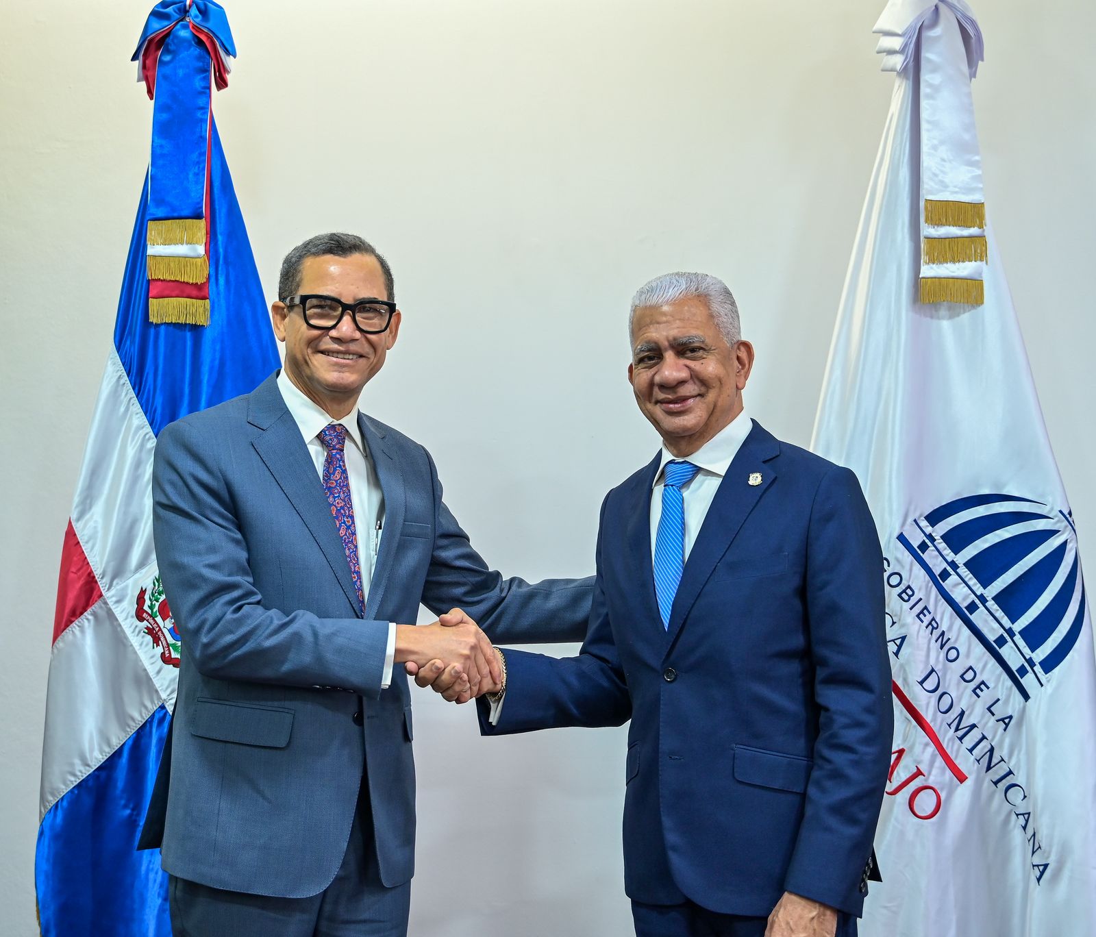 Ricardo de los Santos reafirma compromiso de trabajar en favor de reformas Código Laboral, y de Seguridad Social