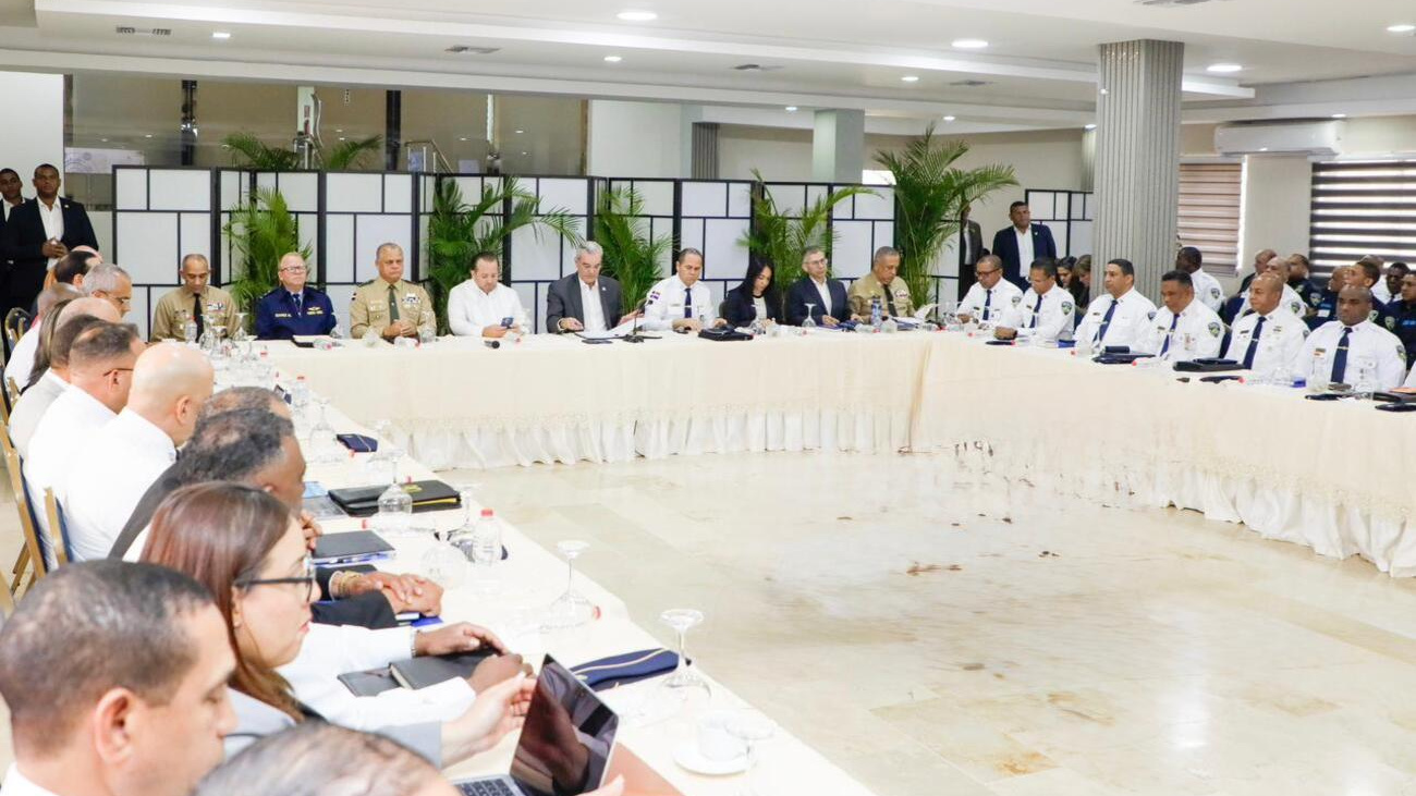 Presidente Abinader evalúa avances del Plan de Seguridad Ciudadana