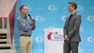 Mientras el consumo digital crece, también cae la credibilidad de las noticias
