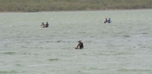 Familiares de pescadores desaparecidos en Montecristi exigen reforzar búsqueda con apoyo aéreo y marítimo