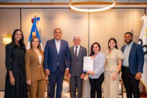 Senado de la República recibe certificaciones de buenas prácticas de transparencia y gestión de redes sociales