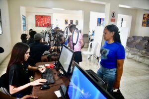JCE beneficia a 1,762 ciudadanos en Bajos de Haina durante la «Semana de los Registros Civiles de AL y el Caribe»