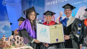 UASD celebra su aniversario 488 con llamado del rector Asjana David a preservar la madre Tierra