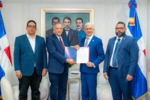 Senado recibe del Poder Ejecutivo proyecto de Ley General de Concesiones de Bienes, Servicios y Obras Públicas